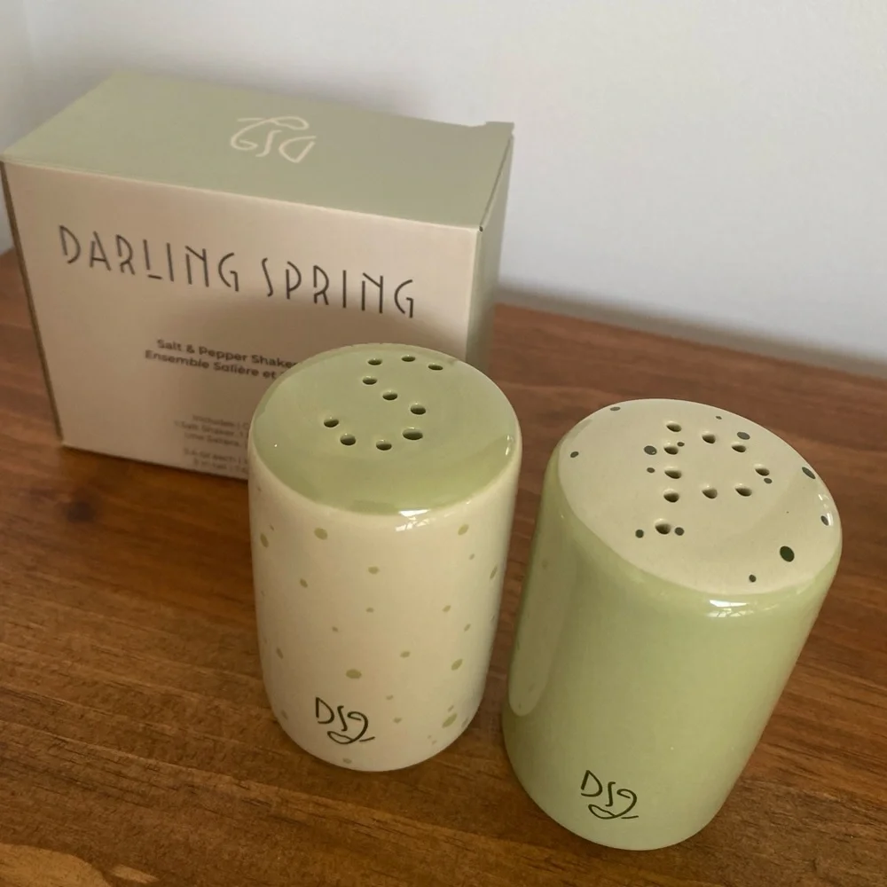Darling Spring Salt & Pepper Shaker Set - Picture 4 of 8